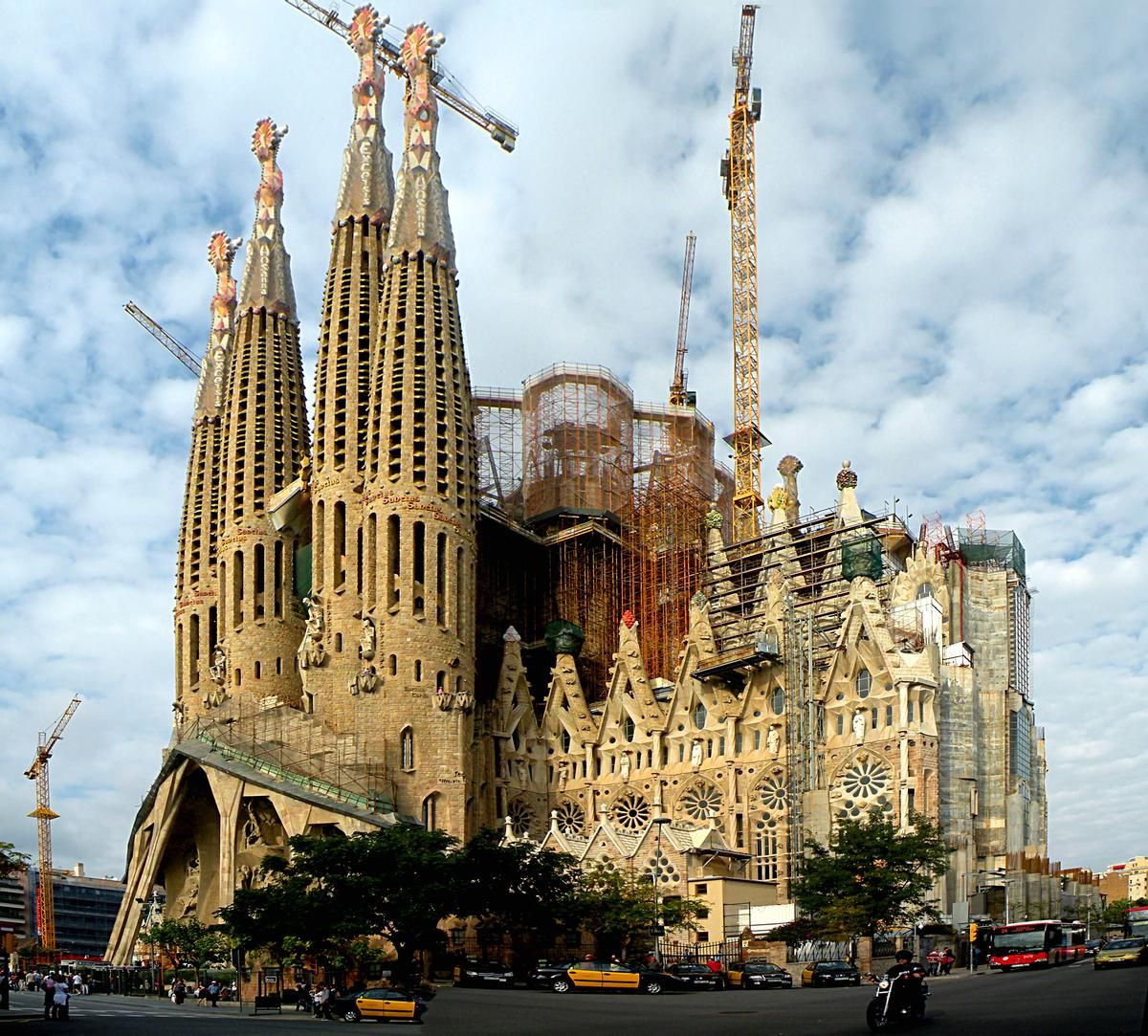 Sagrada Familia ( Barcelona , 2026) | Structurae